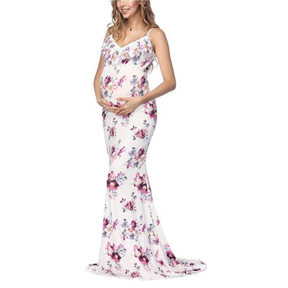 Floral Maternity Fitted Gown - Picture 2 of 4